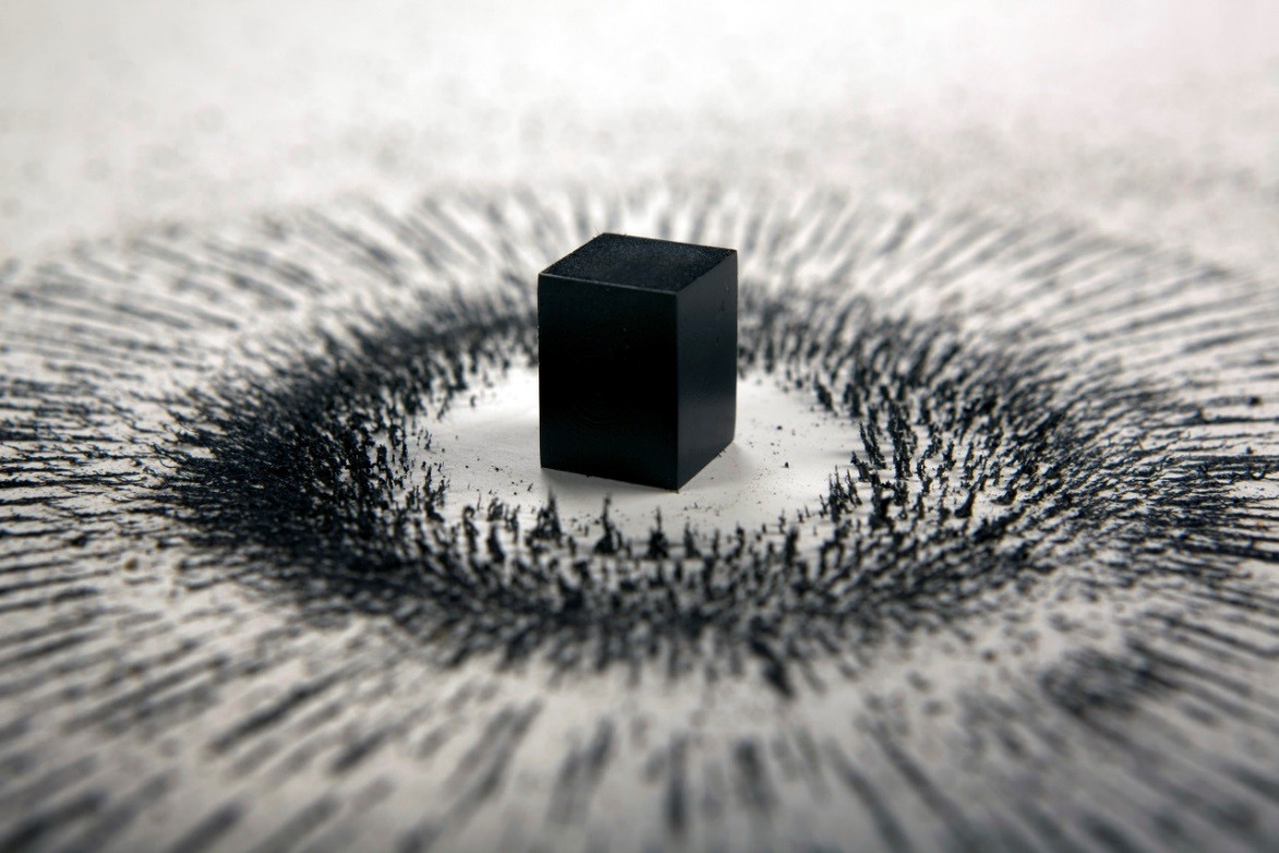 03 11 magnetic field 01